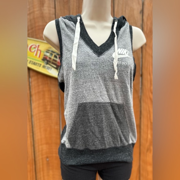 Nike Tank Grey and dark grey Size XS - Picture 3 of 8